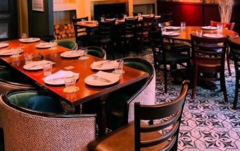 The Red Lion: A Rising Star in the London Bar Scene